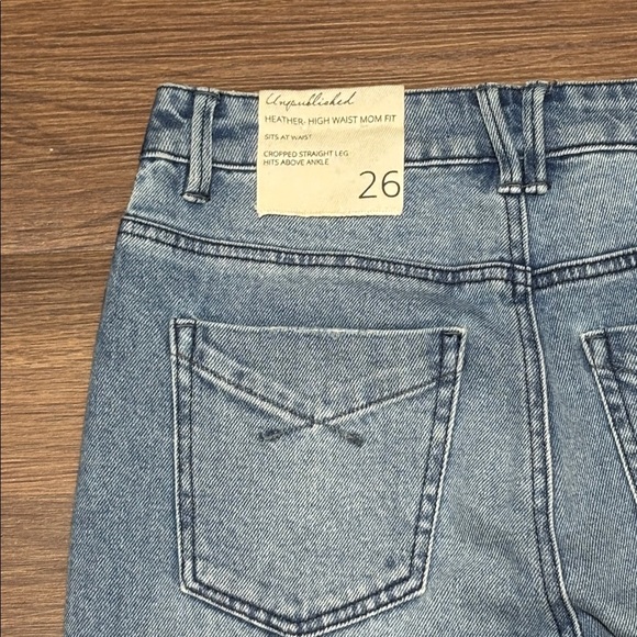 Unpublished Heather Two Tone High Waist Mom Jeans NWT Size 26 Light & Dark Denim - Picture 4 of 9